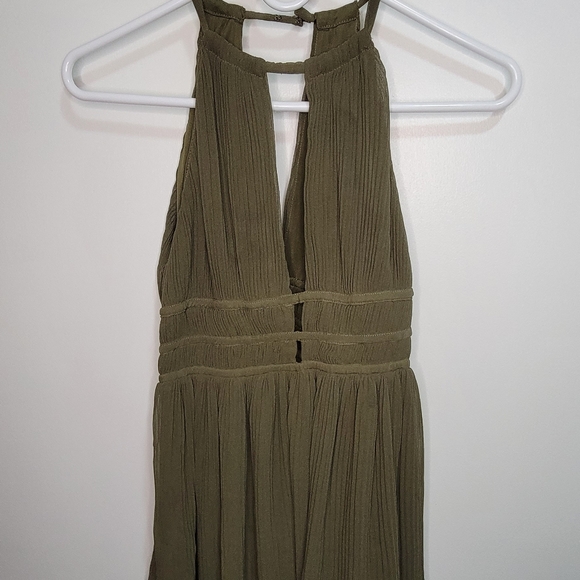 H&M Pleated Halter Neck Dress - Picture 5 of 5